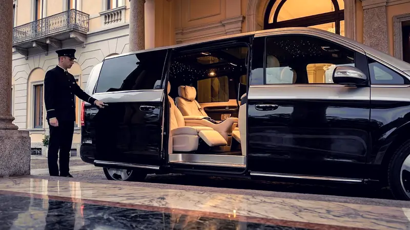 Summer 2026 Luxury Cars: Hypercars, Limousines and Electric SUVs Rewriting the Premium Market