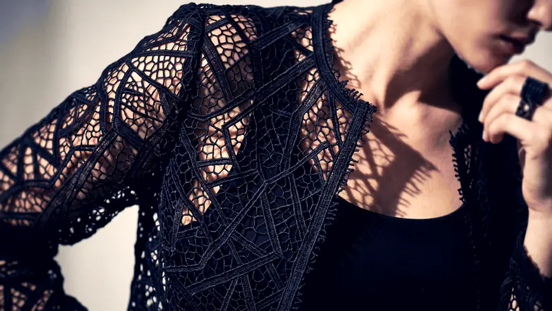 Pitti Uomo 110, Thai Fashion and the Return of Lace: The ... - Foto 3